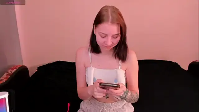 NaughtyBunny1_ from StripChat is Freechat