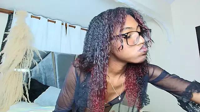 Naughtycherry_01 from StripChat is Freechat