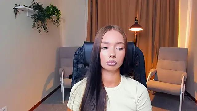 NedraLober from StripChat is Freechat