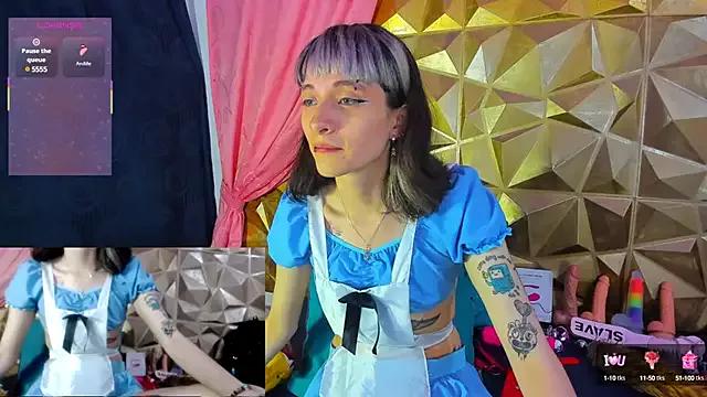 Try our streaming cams variety and talk on a personal level with our adorable girls streamers, showing off their bountiful shapes and dildos.