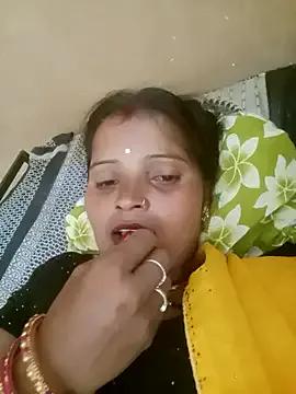 Neelamt12 from StripChat