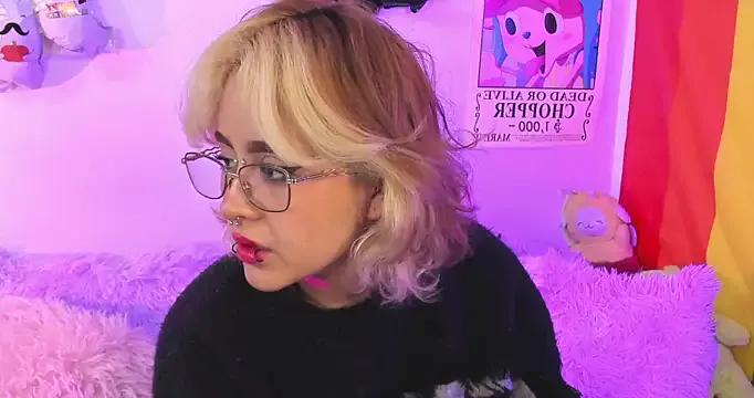 NekoWaifu from StripChat is Freechat