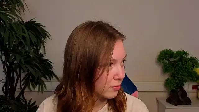 NellieWaters from StripChat is Freechat