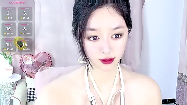 Nelly520 from StripChat