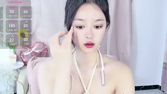 Nelly520 from StripChat