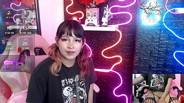 Try our streaming cams variety and talk on a personal level with our adorable girls streamers, showing off their bountiful shapes and dildos.