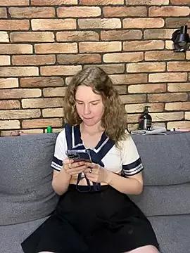 nemesidaM from StripChat