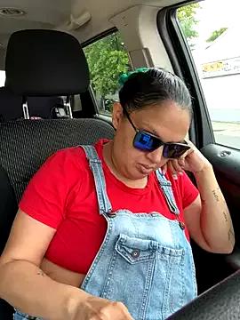 NenazTitz from StripChat