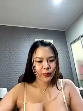 nenechuchu from StripChat
