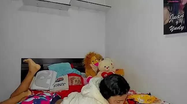 Try our streaming cams variety and talk on a personal level with our adorable girls streamers, showing off their bountiful shapes and dildos.