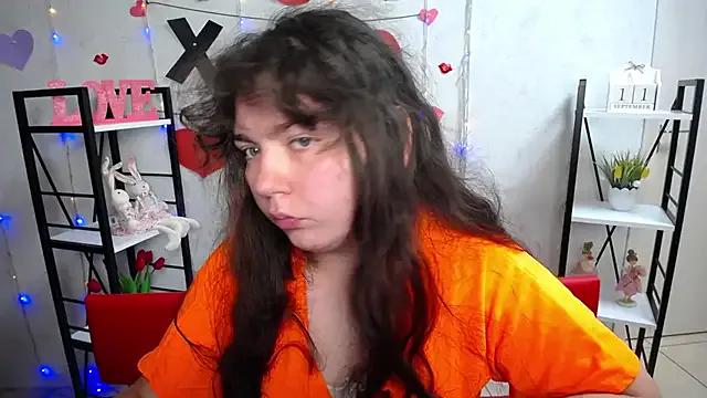 NeonilaLisova from StripChat is Freechat