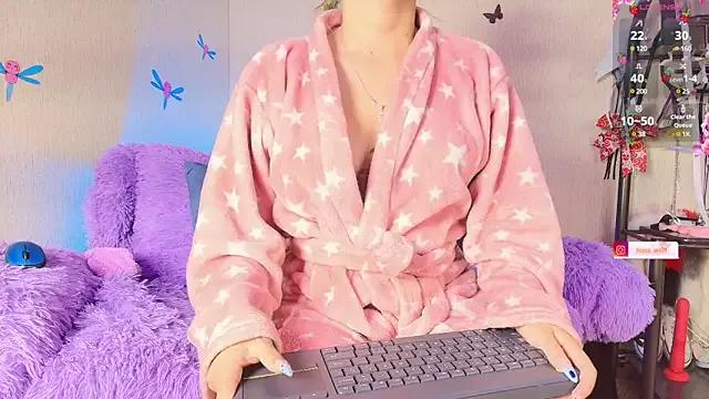 Try our streaming cams variety and talk on a personal level with our adorable girls streamers, showing off their bountiful shapes and dildos.