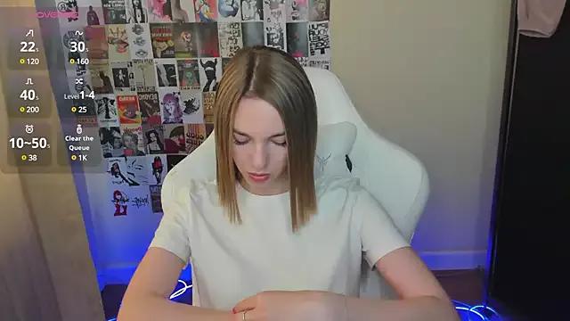 NessaDiazz from StripChat is Freechat