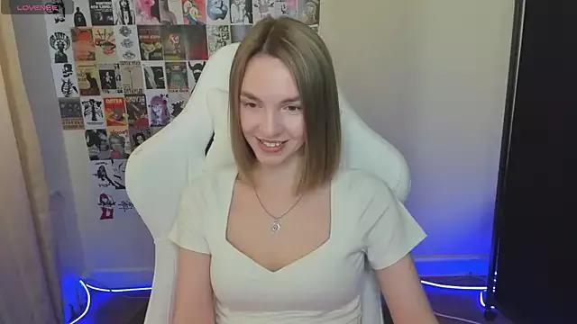 Try our streaming cams variety and talk on a personal level with our adorable girls streamers, showing off their bountiful shapes and dildos.