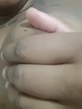 Nessinha12 from StripChat