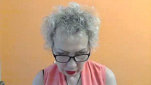 NessyJenixs from StripChat
