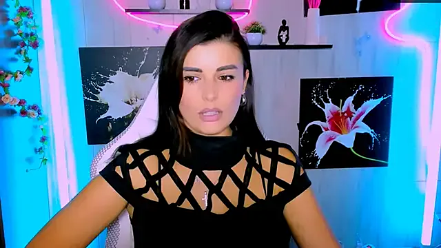 Try our streaming cams variety and talk on a personal level with our adorable girls streamers, showing off their bountiful shapes and dildos.