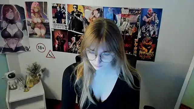 NeyliDream from StripChat is Freechat