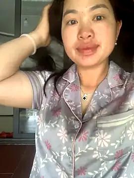 Nhung584 from StripChat