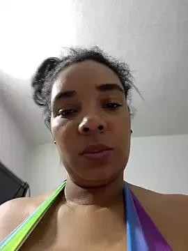 Nia_burning from StripChat is Freechat