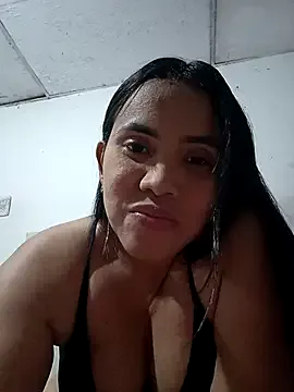 nicayujo from StripChat is Freechat