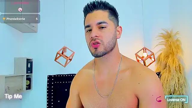 Nico_cruz_ from StripChat is Freechat