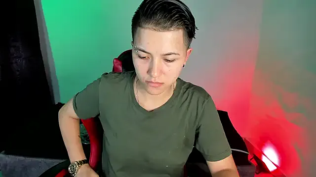 nicocoox from StripChat is Freechat