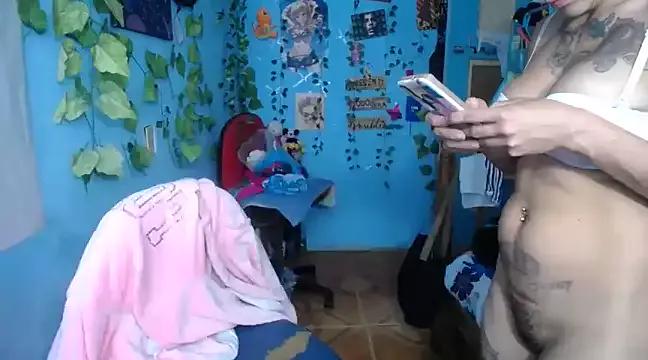 Try our streaming cams variety and talk on a personal level with our adorable girls streamers, showing off their bountiful shapes and dildos.