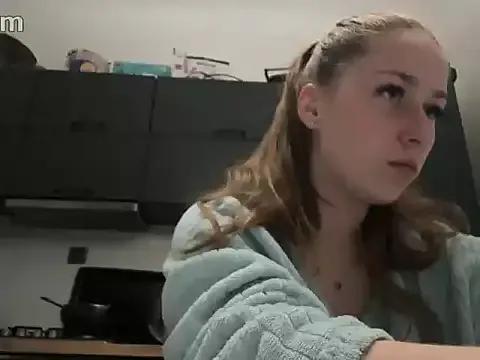 Nicole_Wallker from StripChat is Freechat