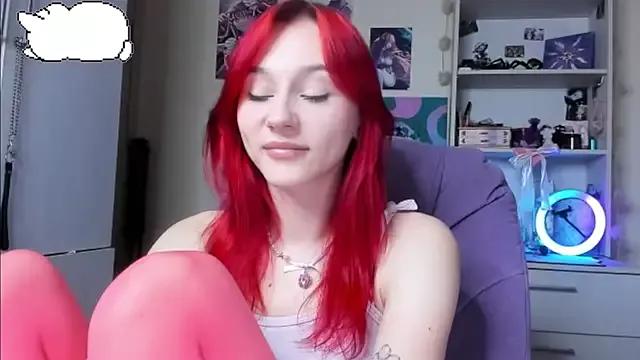Nicole_Wildfire from StripChat is Freechat