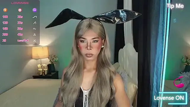 NicoleAshleyxxx from StripChat is Freechat