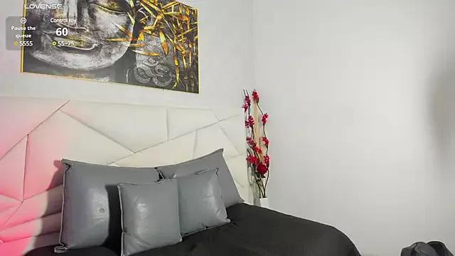 Try our streaming cams variety and talk on a personal level with our adorable girls streamers, showing off their bountiful shapes and dildos.