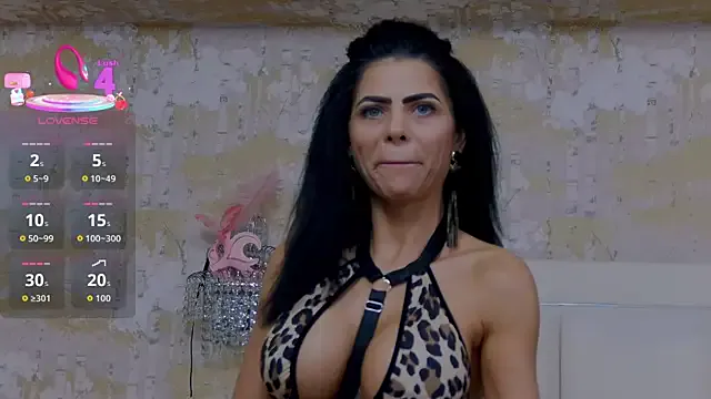 NicoleSmyth from StripChat is Freechat