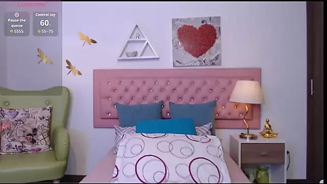 Try our streaming cams variety and talk on a personal level with our adorable girls streamers, showing off their bountiful shapes and dildos.