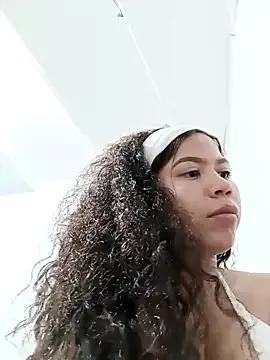 NicollWonder from StripChat is Freechat