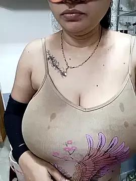 Night_Kanika from StripChat is Freechat
