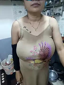 Night_Kanika from StripChat is Freechat