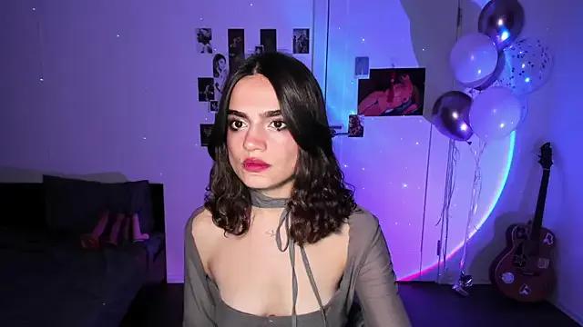 nightfloatt from StripChat is Freechat