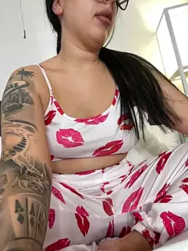 niicolewilliamsx on StripChat 