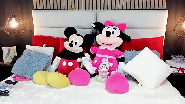 Try our streaming cams variety and talk on a personal level with our adorable girls streamers, showing off their bountiful shapes and dildos.