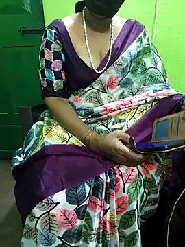 niiveditha from StripChat