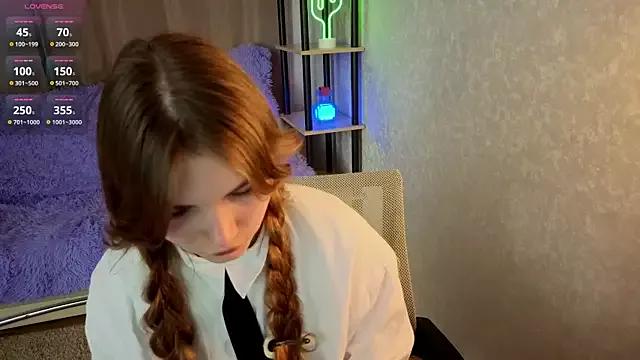 Nika_OMG from StripChat is Freechat