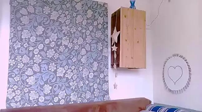Niki_Leexx from StripChat