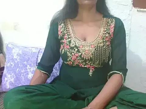 nikitahot3 from StripChat