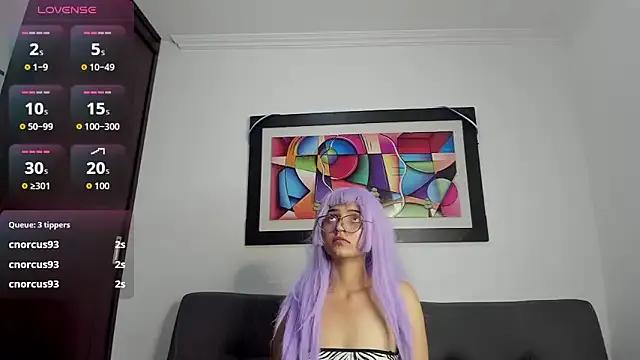 Try our streaming cams variety and talk on a personal level with our adorable girls streamers, showing off their bountiful shapes and dildos.