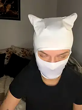 Nikki_Hoee on StripChat 