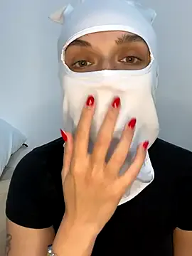 Nikki_Hoee on StripChat 