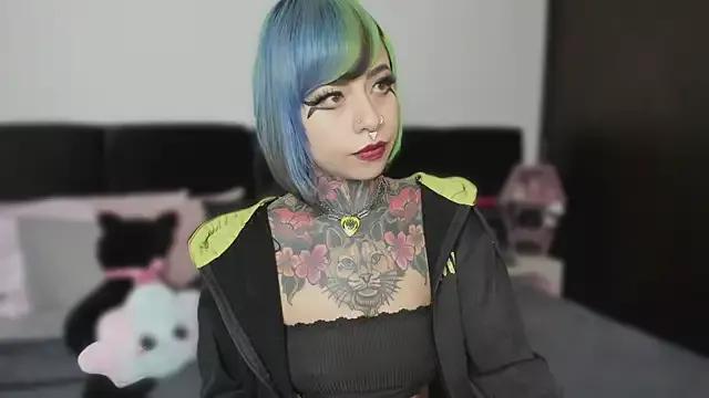Try our streaming cams variety and talk on a personal level with our adorable girls streamers, showing off their bountiful shapes and dildos.