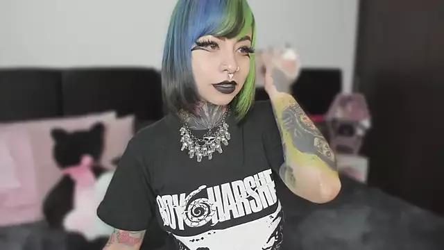 NikkiRamone from StripChat