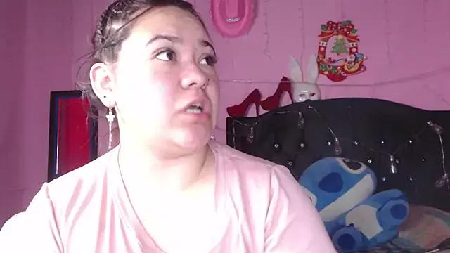 NikkiRous_ from StripChat